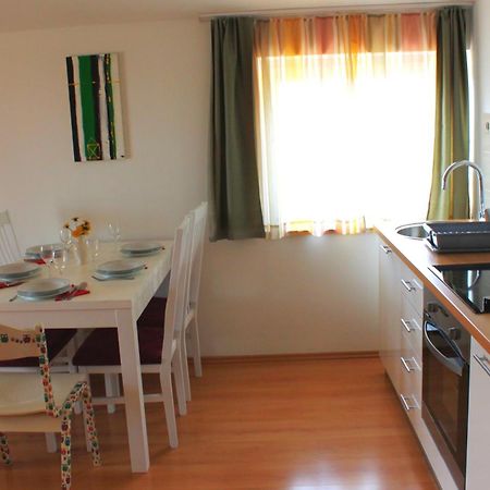 Mladen Apartamento Fažana Exterior foto